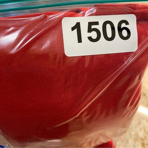 Switch Remarkable Red Drip Too Hard Velvet Sweatshirt Size Medium Pitbulls - Picture 12 of 12